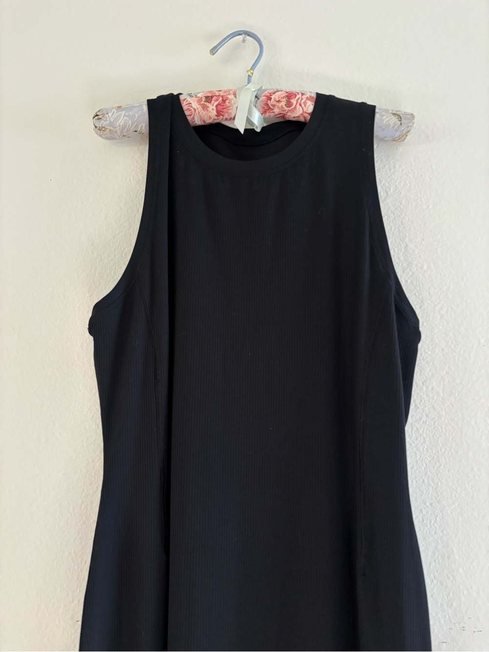 Lululemon.all alligned Ribbed Midi Dress - Picture 4 of 8